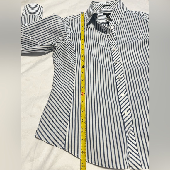 Women’s TALBOTS PETITE WRINKLE RESISTANT BD Navy /White Striped Shirt Size 8P - Picture 12 of 13